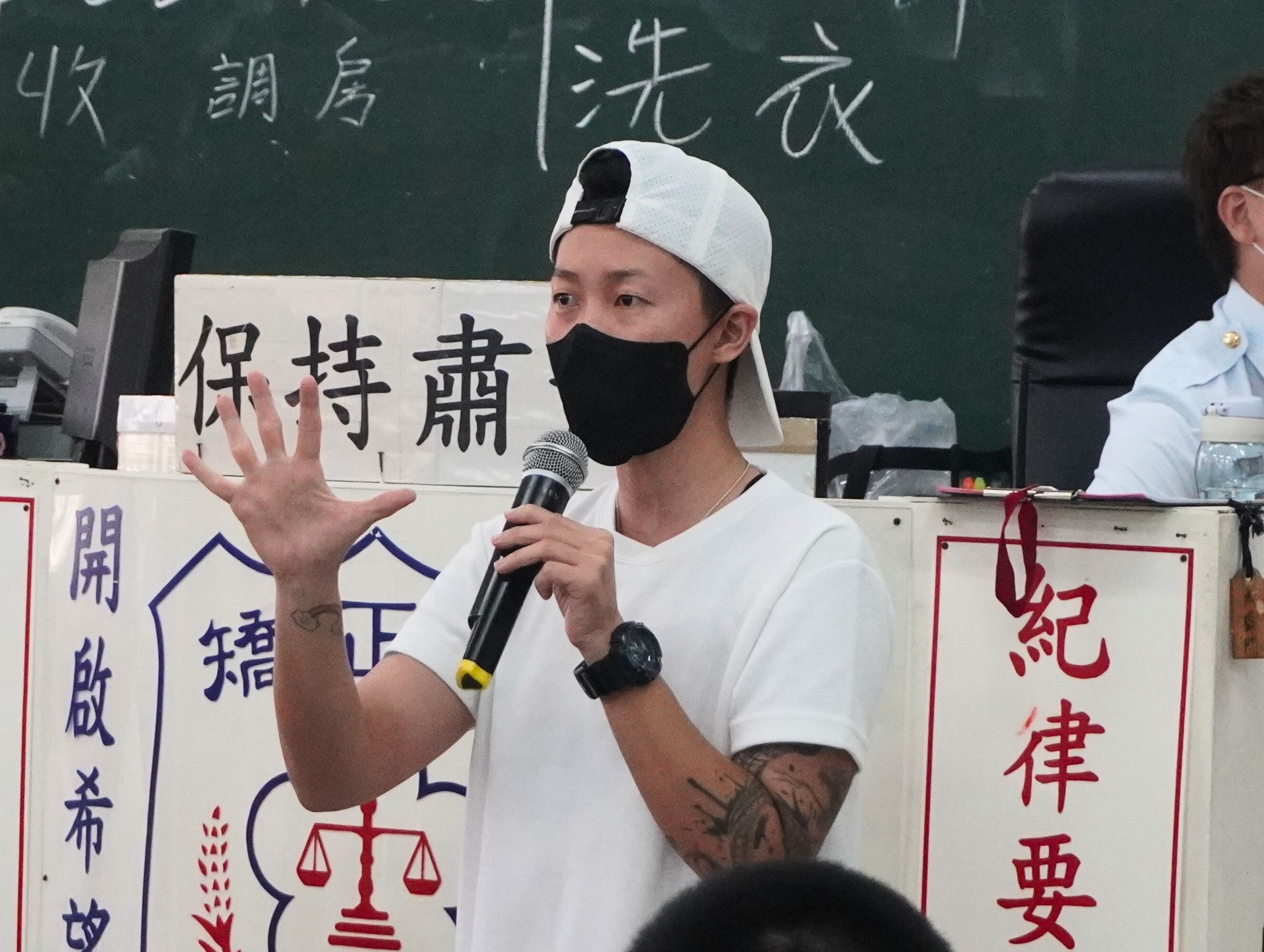 金老師生動活潑的分享創業甘苦。